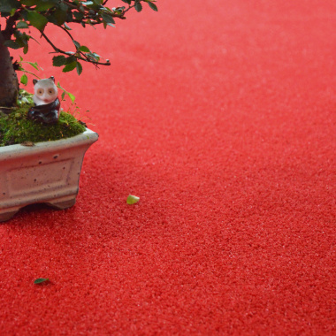 Gazon artificiel Event rouge classé feu Bfl-S1, texture dense pour sol événementiel