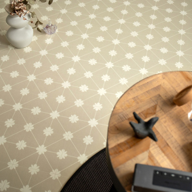 Revêtement PVC Lexington Bloom beige, effet carreaux de ciment moderne et lumineux