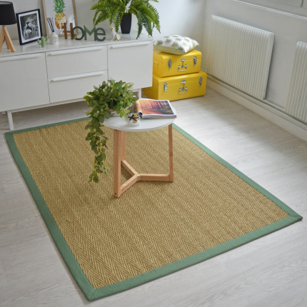 Tapis Jonc de mer Bihar fin chevron ganse coton vert olive