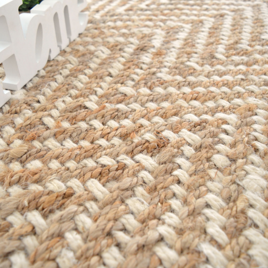 Tapis Chevrons en Jute - Vue de près