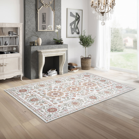 Décoration intérieure chic avec tapis recyclé Minia Pêche aux nuances terracotta et vert