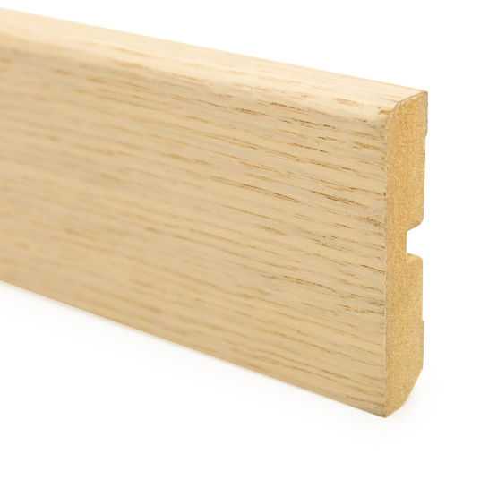 Plinthe pour parquet Chêne blanchi - Chêne brut, montrant le profil