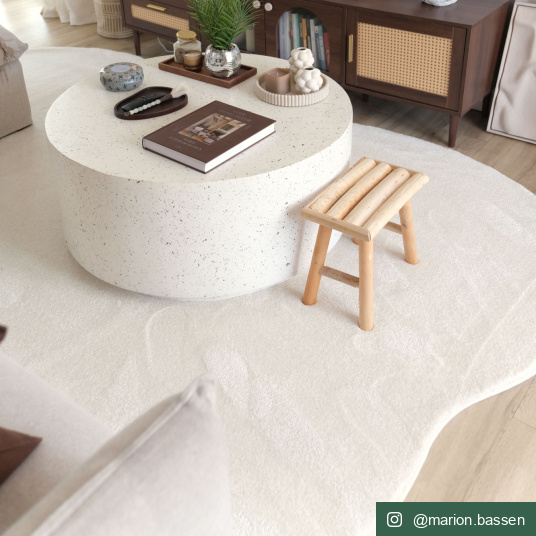 Grand tapis forme organique - Influence blanc crème - partenariat