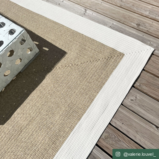 Tapis imitation fibres naturelles extérieur Provence aspect jute - terrasse