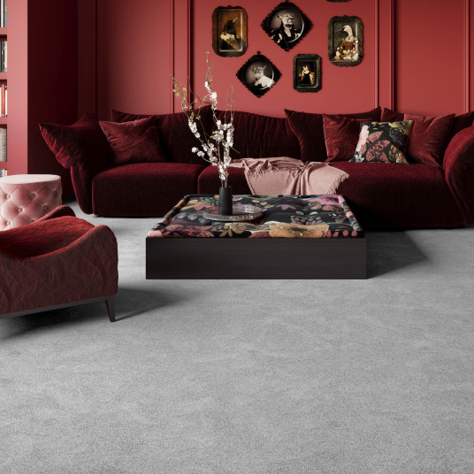 Moquette Pulse Couleur choisie pour une pièce au style feutré et élégant, apportant douceur extrême et confort enveloppant