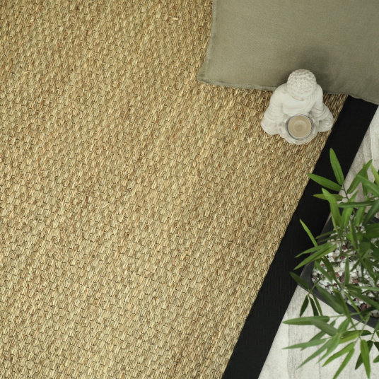 Tapis jonc de mer Kalapa ganse noire - vue de haut