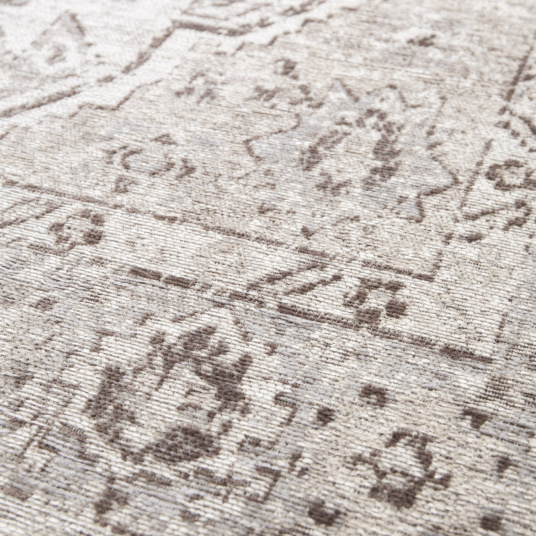 Tapis à motif oriental en tissus chenille recyclé - Yanis - Gris et brun - gros plan