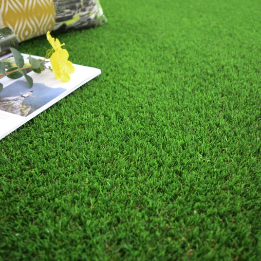 Texture douce et couleur naturelle du gazon New Paradise - 38mm, ambiance déco