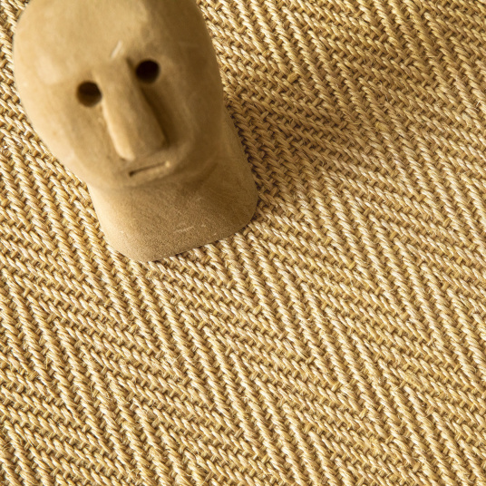 Revêtement de sol sisal naturel Veracruz miel motif chevron détail du tissage