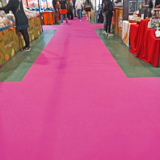 Moquette Orotex Revexpo Rose, ambiance naturelle et élégante pour foire et exposition