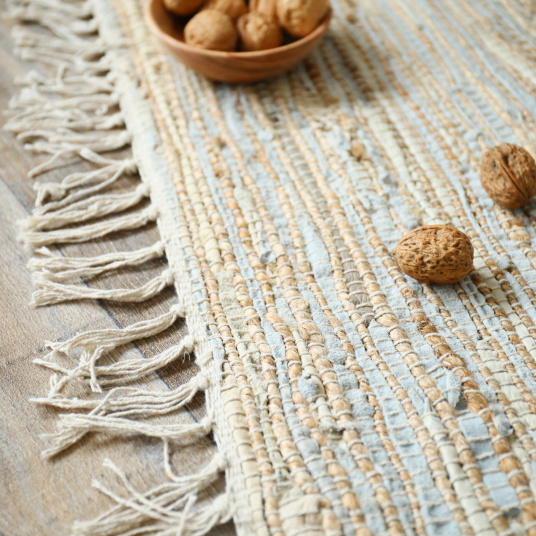 Tapis en matière recyclée - Japandi - Couleurs nudes - Macro tranche