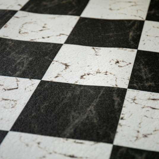 Zoom sur la moquette événementielle Damier marbré Stand imprimée – Carreaux noirs et blancs