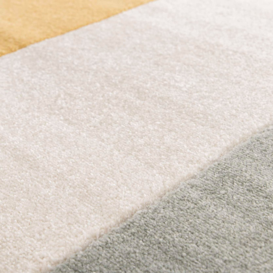 Tapis Luna Pop matière dense et confortable zoom sur fibres rasées