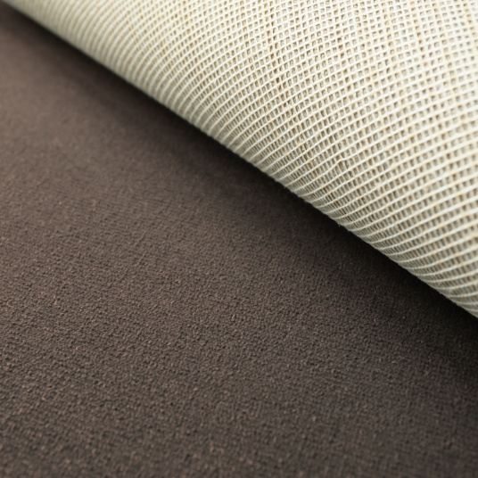 Tapis velours Sylon Marron tonka haute résistance avec envers du tapis visible