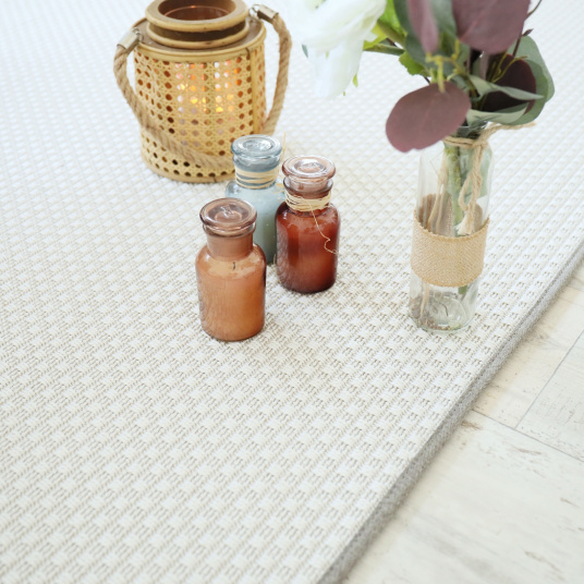 Tapis extérieur et intérieur tissé plat Sumatra blanc finition lin - salon