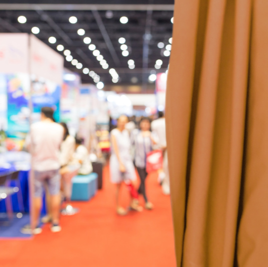 Coton gratté ignifugé couleur caramel - salon événement