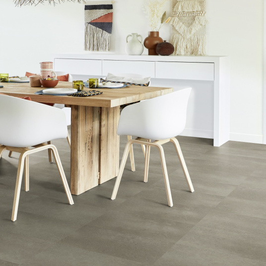 Salle à manger contemporaine avec dalle vinyle ID Essential Click 30 - Stone Grey