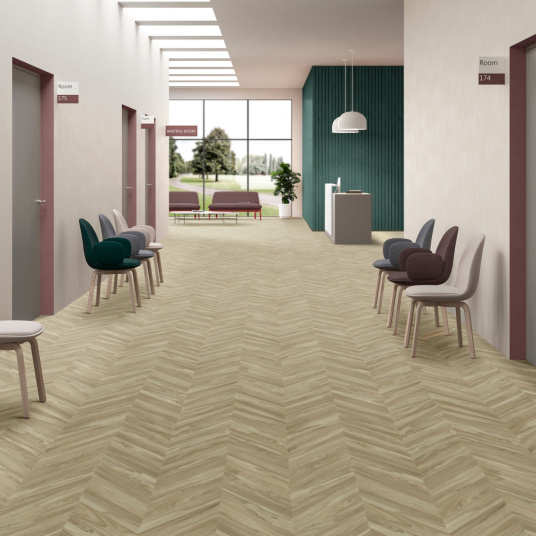 Couloir professionnel aménagé avec le sol PVC Olympus T33 - IPERFORM 370