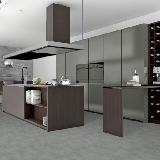 Revêtement de sol effet béton dans une cuisine contemporaine - IPERFORM 370 Pinnacles T83