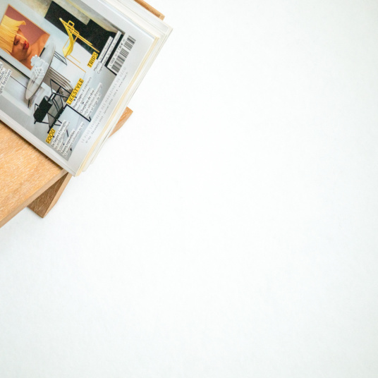 Moquette aiguilletée Orotex Revexpo Blanc, alternative plus dense au modèle standard