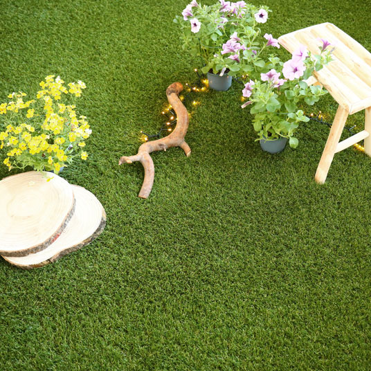 Gazon synthétique Nature - vue de loin