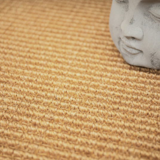 Sisal grosses boucles paille dorée - gros plan