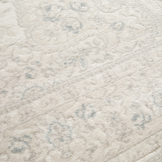 Tapis à motif floral oriental Médina écru - gros plan