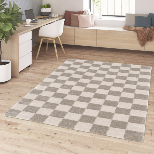 Tapis doux à motif damier en matière recyclée - Damia - Taupe et crème - bureau