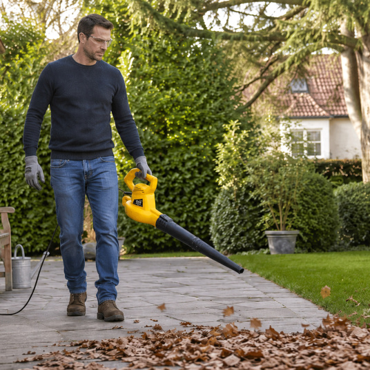 Souffleur électrique de feuilles Garland GAS 301 E-V20 - 3000 Watts léger et puissant pour l'entretien des espaces extérieurs