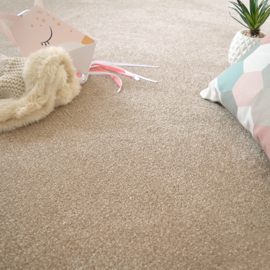 Moquette chambre ou salon Select marron clair - vue de loin