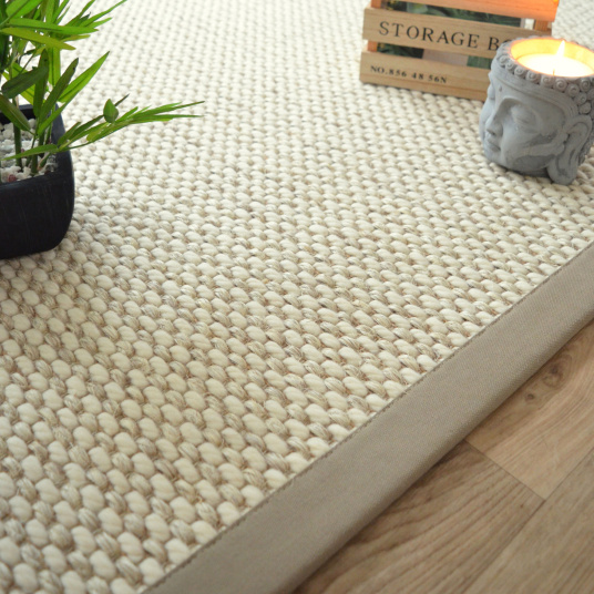 Tapis Laine et Sisal Albury grosses boucles - Blanc crème - Ganse coton Limon - Tranche