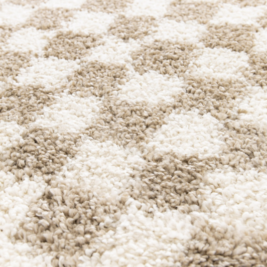 Tapis damier à poils longs - Colorama - Beige rétro - vue de près