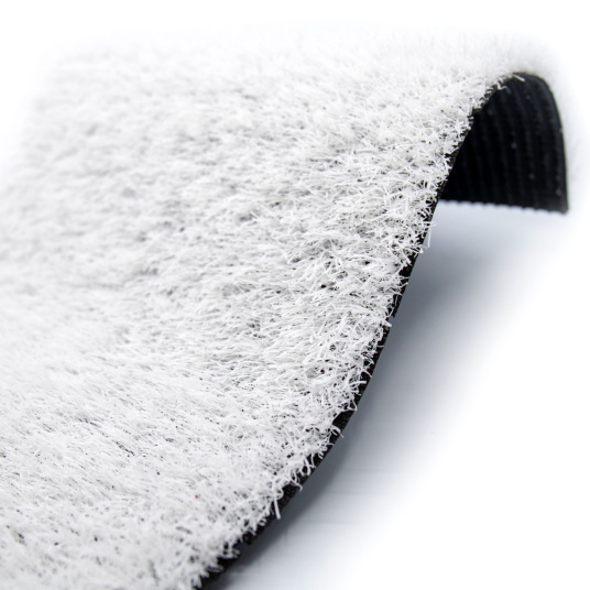 Gazon synthétique Expo - Blanc - 22 mm, vue de profil avec forme souple et brins réalistes