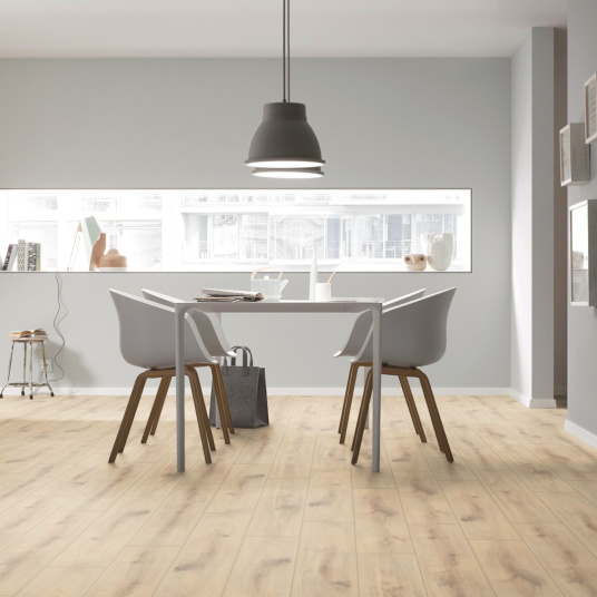 Parquet flottant Stratifié - Cuisine et salle de bain - Lames larges - Chêne Brun Zanzibar - salle à manger