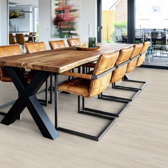 Parquet flottant Stratifié - Cuisine et salle de bain - Lames larges - Chêne Bornholm - salle à manger