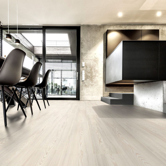 Parquet flottant Stratifié - Cuisine et salle de bain - Lames larges - Chêne Bornholm - cuisine