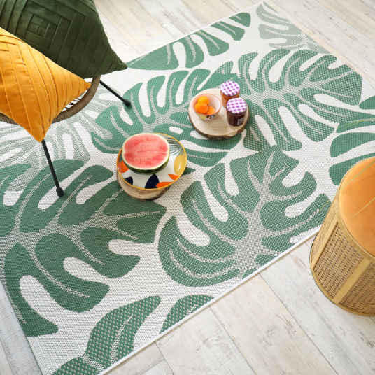 Tapis salon et extérieur Green tropical - vue de loin