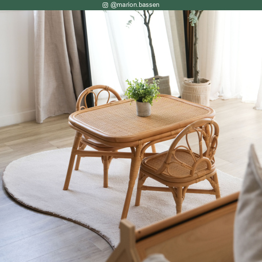 Tapis contemporain de forme organique Select Écru, exclusivité Decoweb, confectionné en France