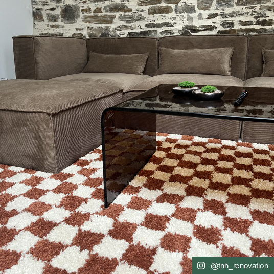 Tapis damier à poils longs - Colorama - Rouge terracotta - salon