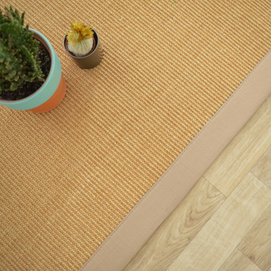 Tapis sisal Yucatan naturel ganse beige - Tranche vue de haut