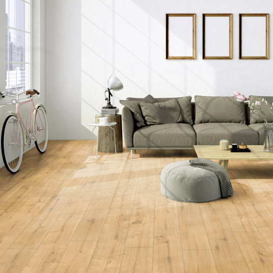 Parquet flottant Stratifié compatible cuisine salle de bain - Chêne beige sahara - Ambiance salon
