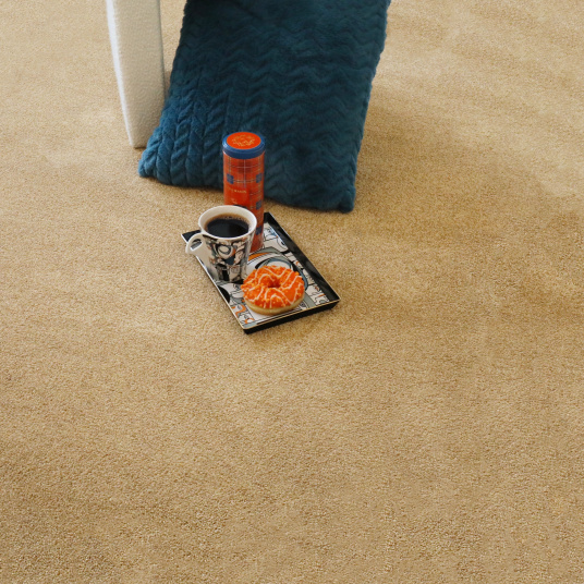 Moquette en polyester recyclé Re-cycle camel