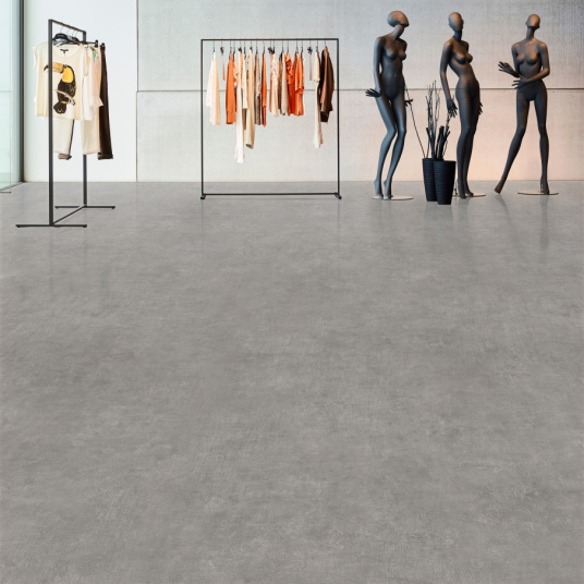 IPERFORM 370 Pinnacles T83 dans un showroom de mode au design épuré