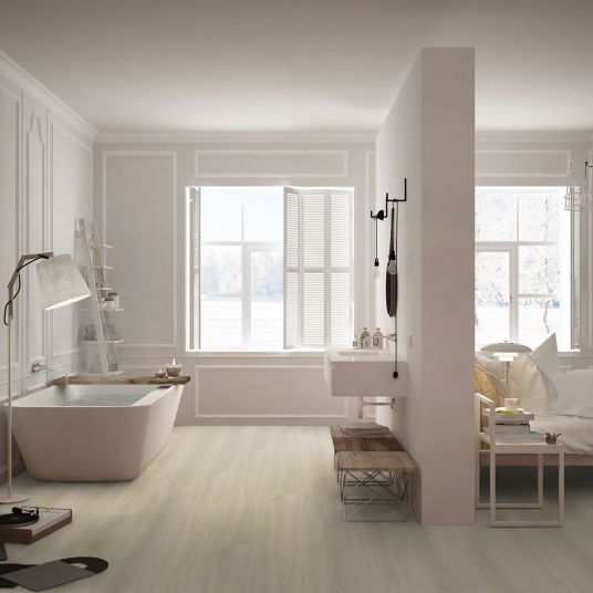 Lame vinyle clipsable - Gerflor R55 Lock+ Acoustic - Selma natural associée à une salle de bain aux teintes claires