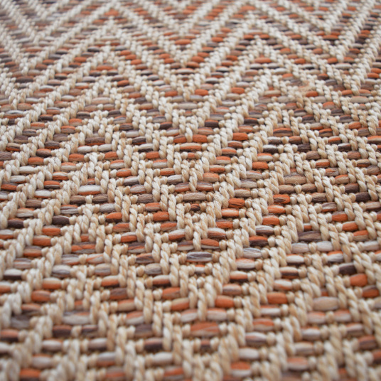 Tapis sur mesure Tissé plat Java Chevron nature - Macro de face