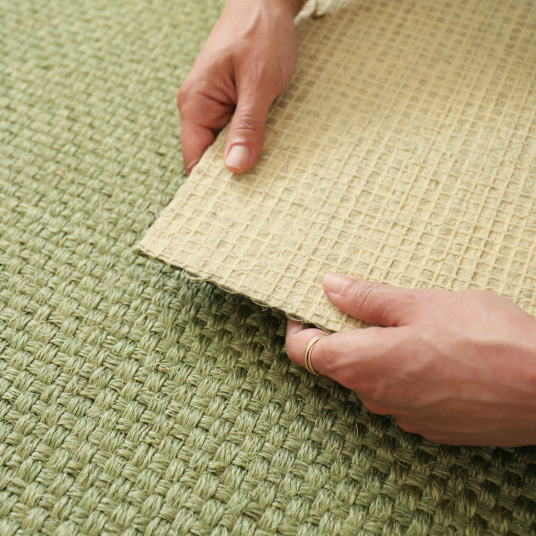 Vue texture et qualité de l'envers du sisal Bahia vert