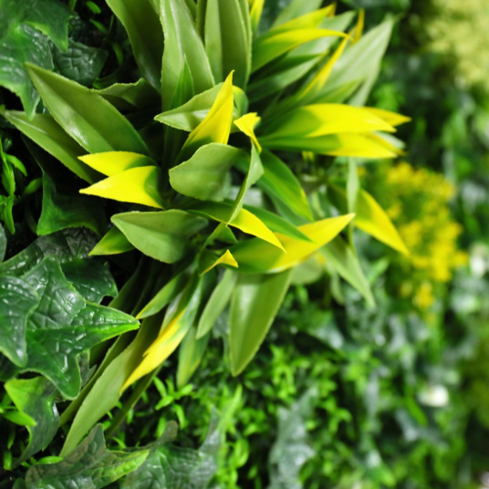 Feuillage artificiel dense aux pointes jaunes - Balade printanière 1m x 1m