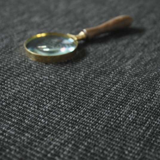 Tapis intérieur / extérieur Nusa gris ardoise ganse noire - vue de près