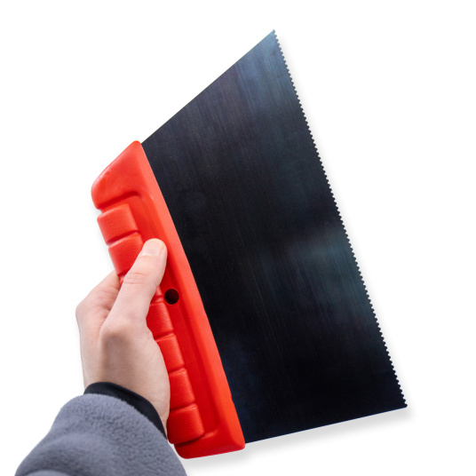 Spatule Romus A2 Ergorom 93095 tenue en main pour pose sol PVC, vinyle