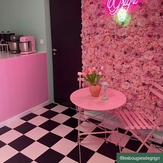 Sol vinyle link plus carrelage damier noir et blanc - partenariat